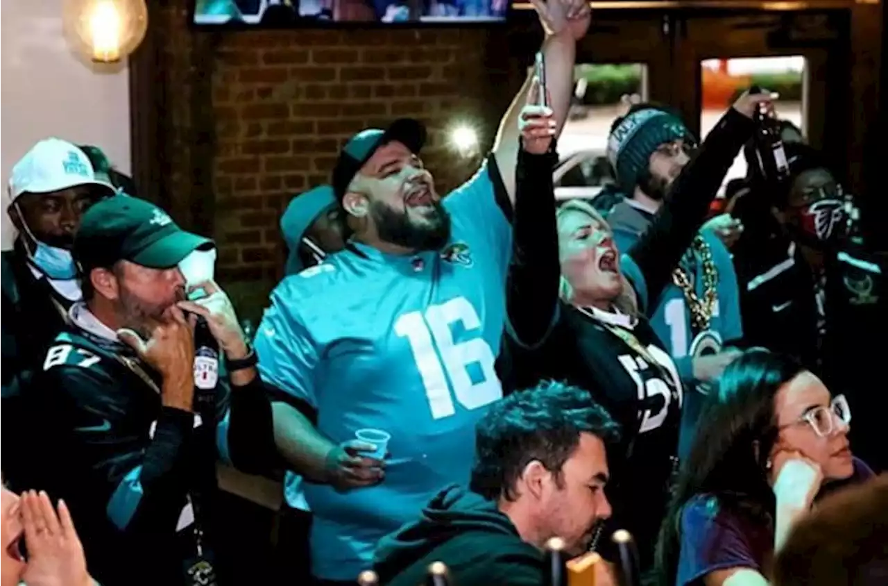 Jacksonville non-profit holds raffle, will send 2 fans to Vegas for NFL draft, draft party