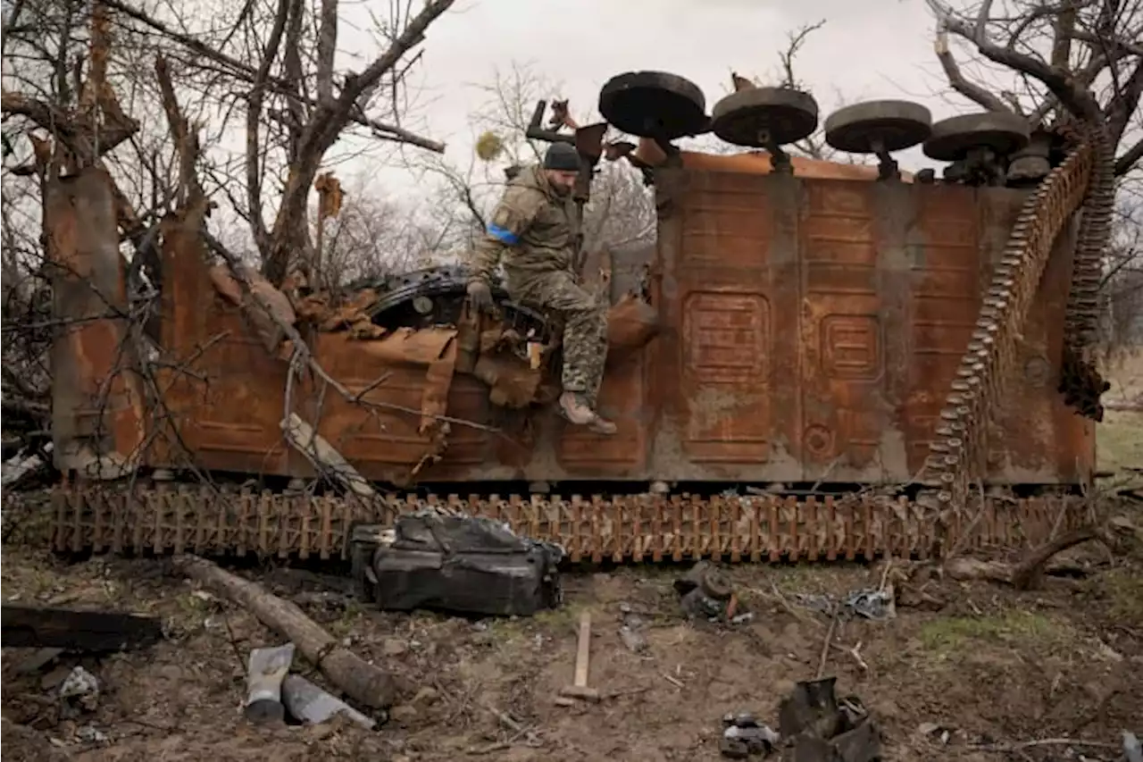 Mariupol's dead put at 5,000 as Ukraine braces in the east