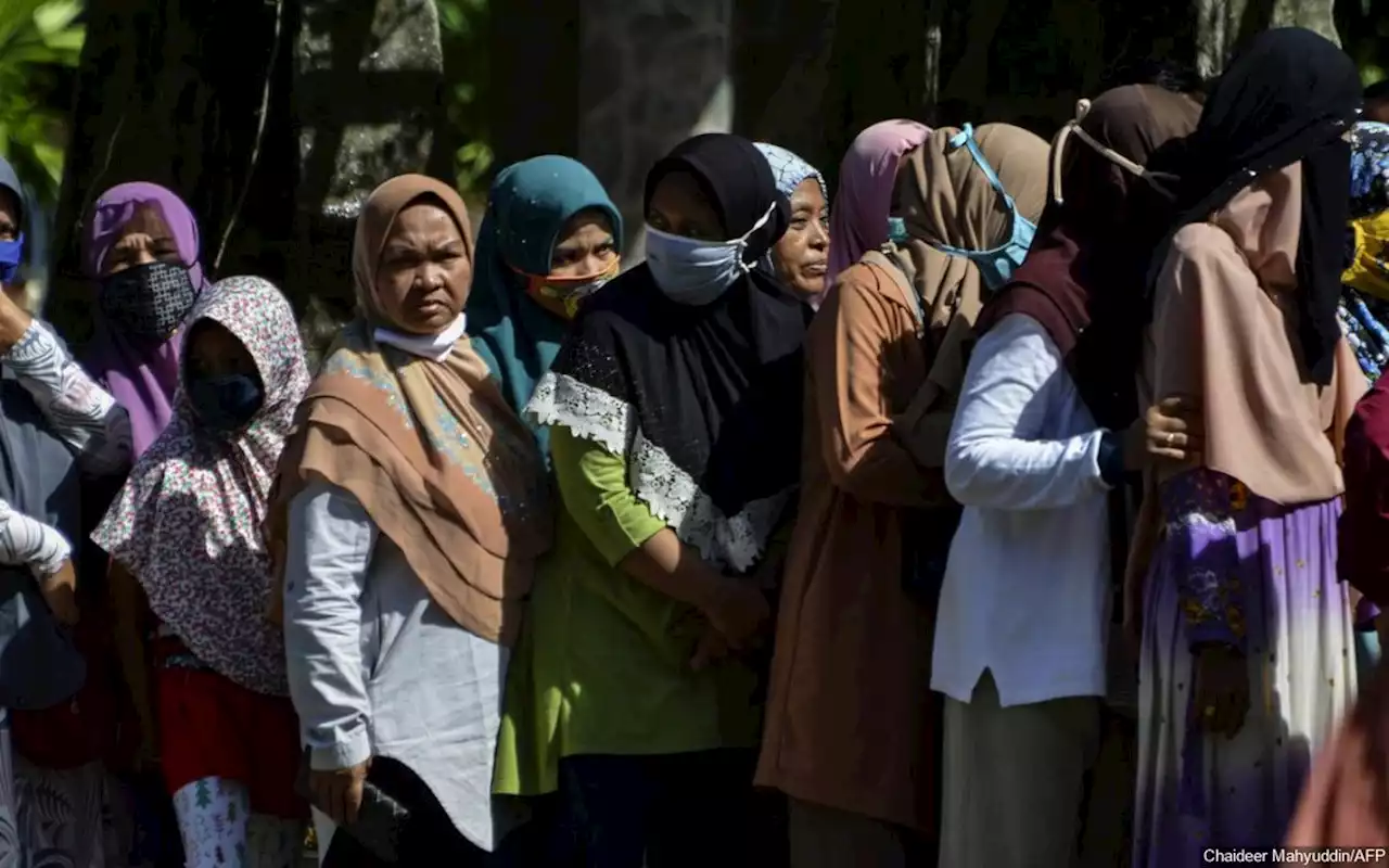 Kemenag Imbau Masyarakat Tak Lagi Bagi Zakat Secara Massal, Banyak Mudaratnya?