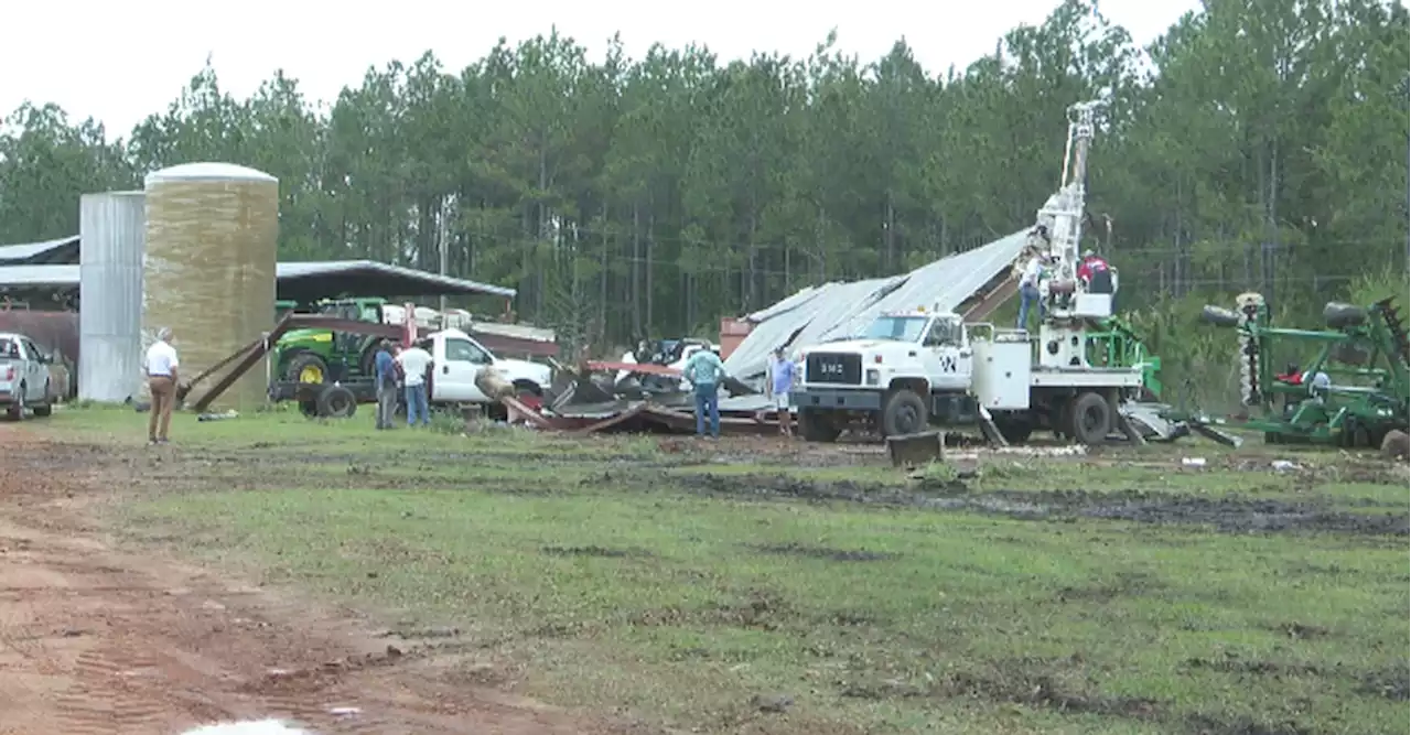 Tuesday’s severe weather leaves damage to barn in Early County