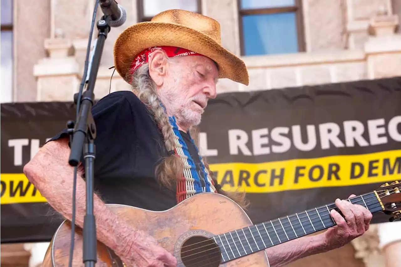 Willie Nelson’s 4th of July Picnic to Light Up Q2 Stadium This Year