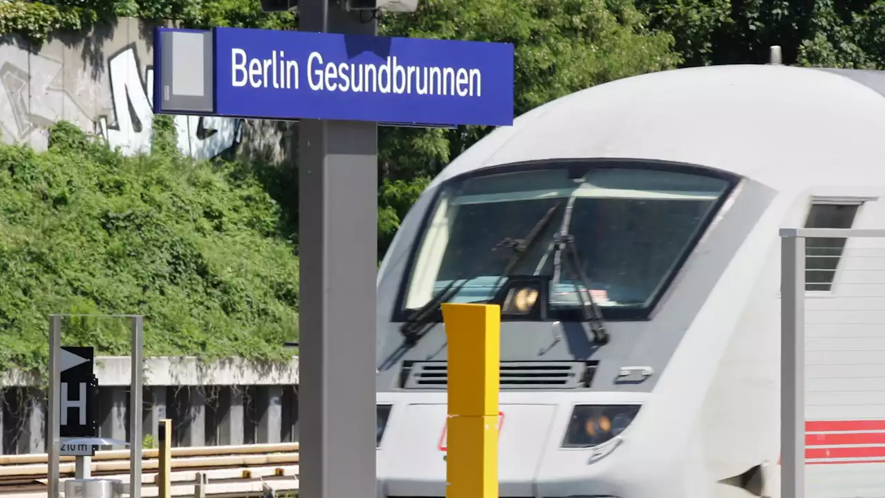 Verdächtiger Gegenstand am Bahnhof Gesundbrunnen legt Zugverkehr lahm