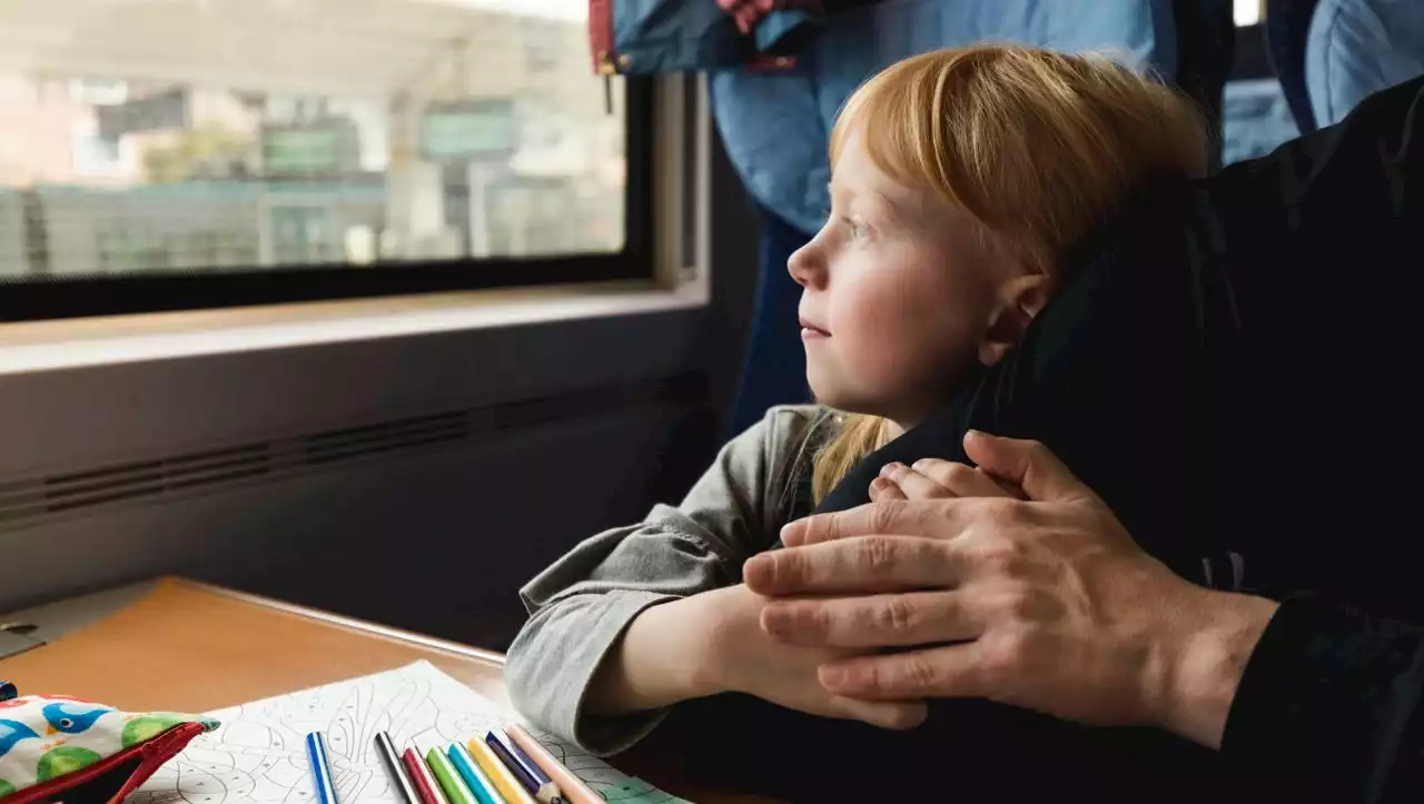 (S+) Teurer Umstieg: Warum Bus und Bahn für Familien trotz hoher Spritpreise oft keine Alternative sind