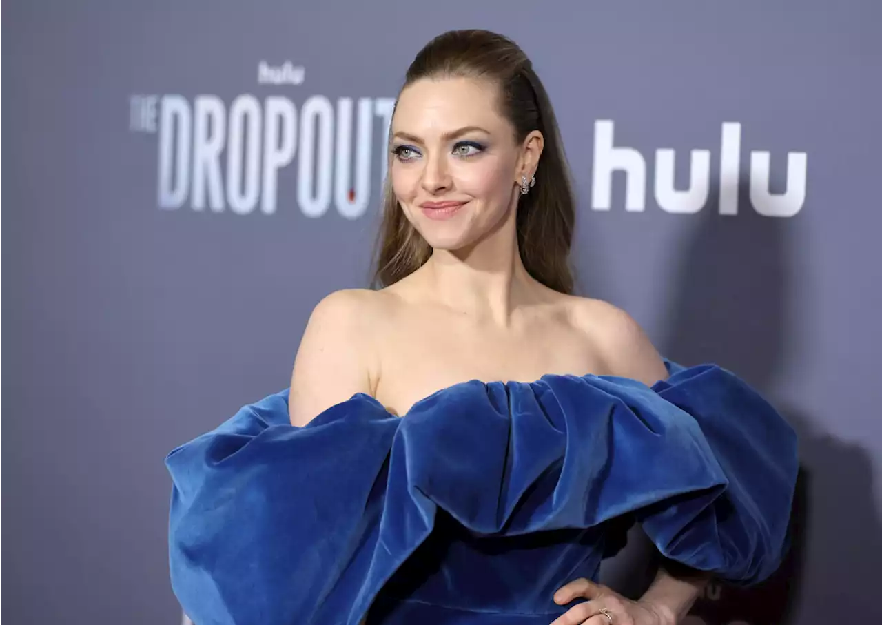 We Have No Notes: Amanda Seyfried in Oscar de la Renta