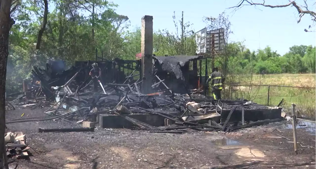 Fast-moving flames destroy Prichard home during Northern Gulf Coast Red Flag Warning