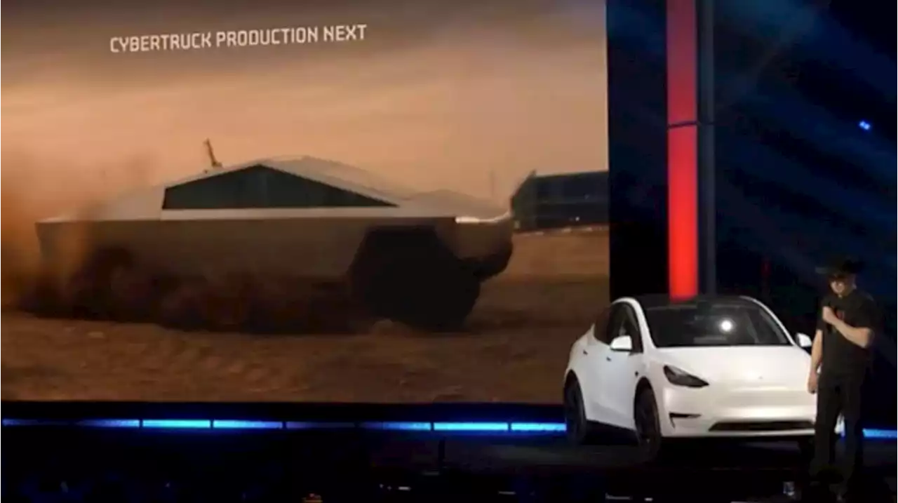 Tesla: Elon Musk verspricht Cybertruck, Semi und neuen Roadster für 2023