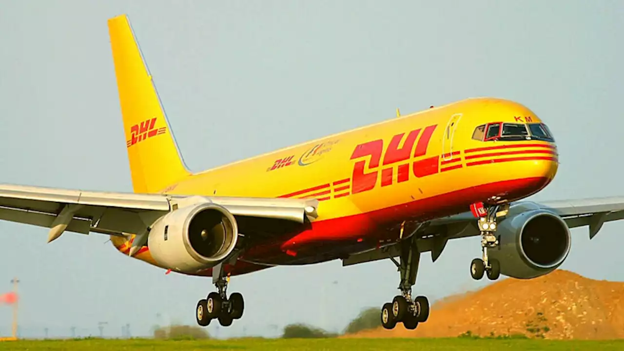 A DHL Boeing 757 has made a harrowing crash landing in San Jose