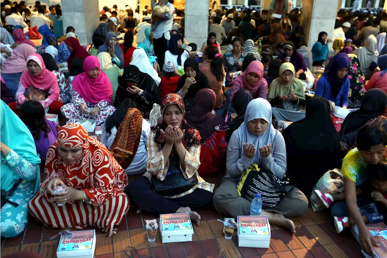 3 Adab Berbuka Puasa Sesuai Anjuran Rasulullah SAW, Simak