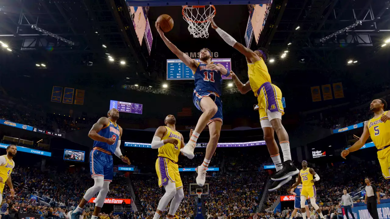 Warriors Observations: Klay Thompson Drops 33 in Win Over Lakers