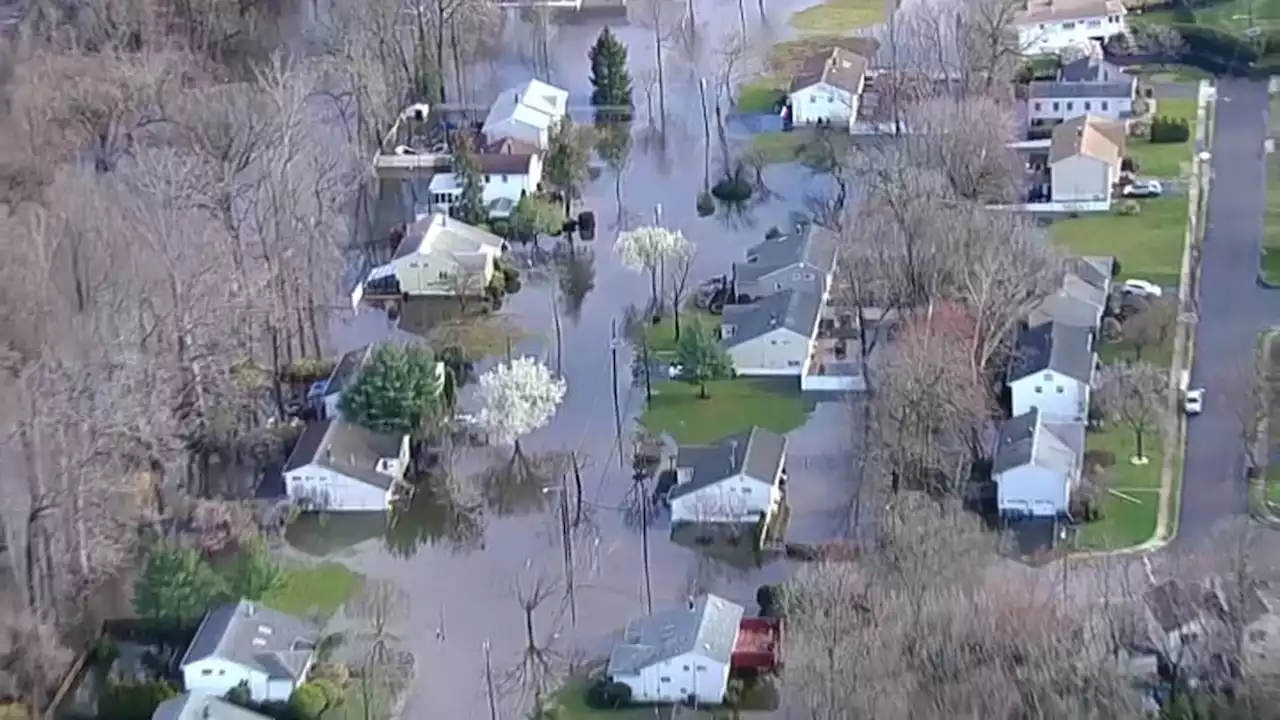 Towns Flooded, Hundreds Rescued After 3 Inches of Rain for NY, NJ in 24 Hours