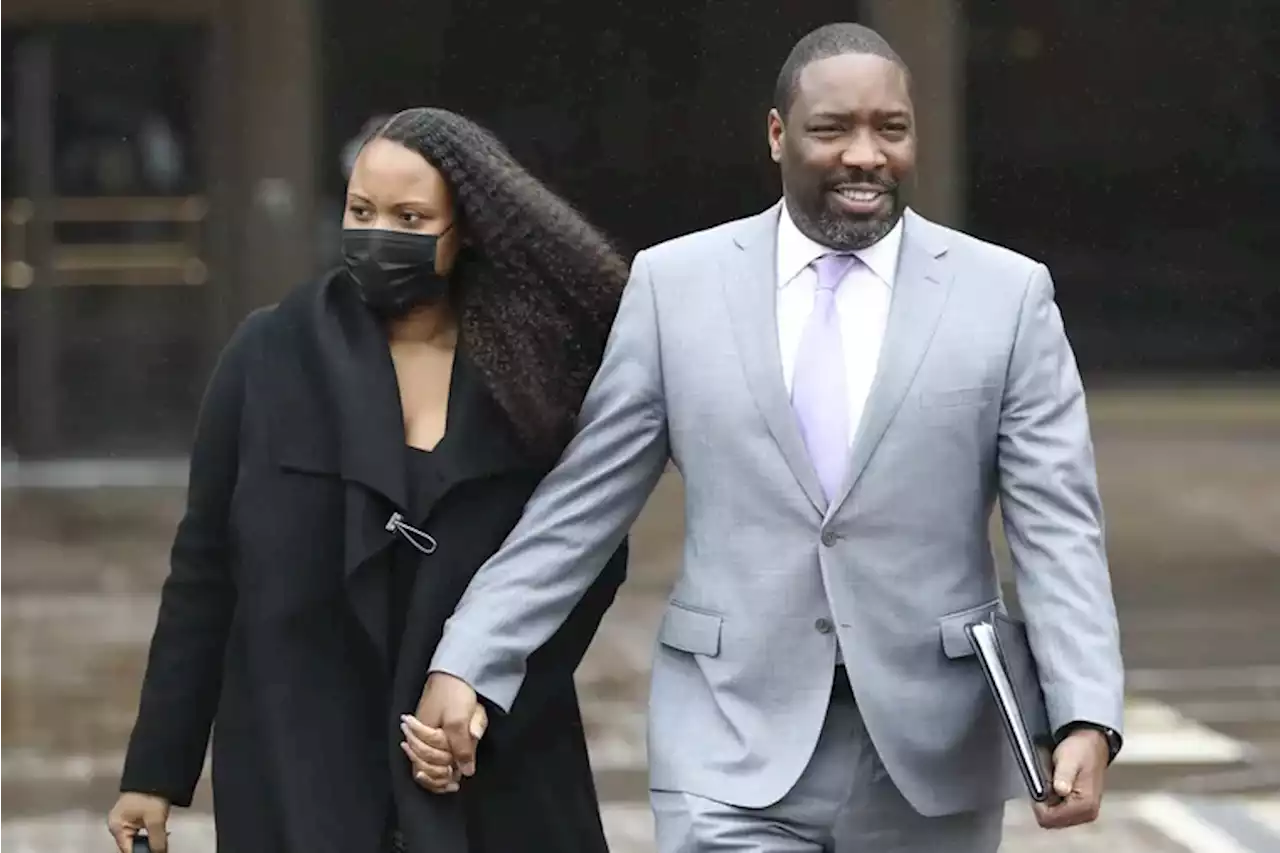 At trial, defense witnesses say Kenyatta Johnson’s wife ‘worked hard’ for the $67K the feds say was a payoff