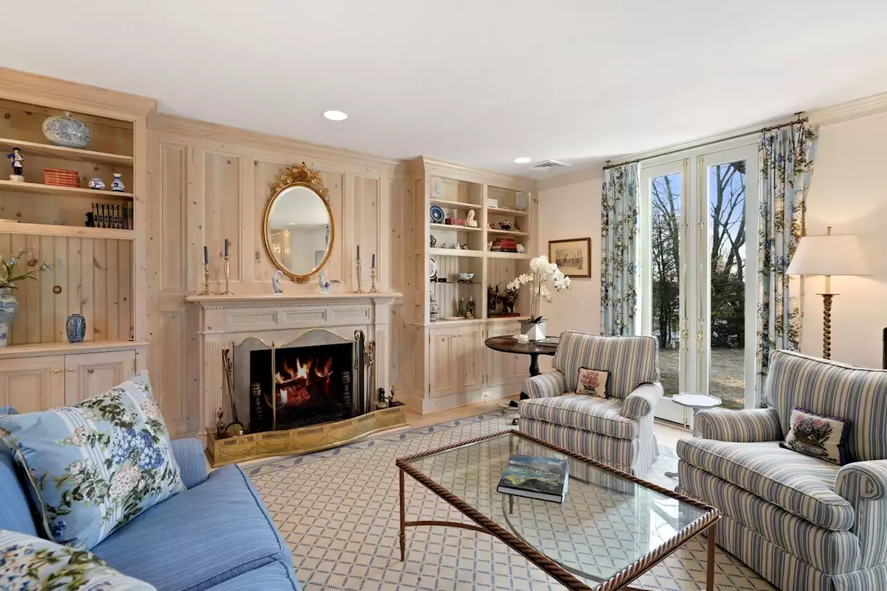 Ex-FBI, CIA director William Webster lists D.C. house