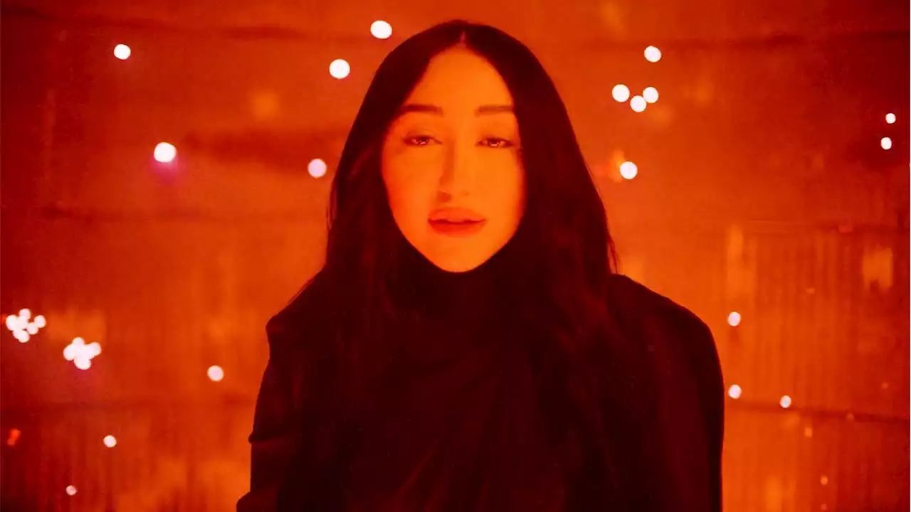 Noah Cyrus Announces Her Long-Awaited Debut Album With Crushing Single 'I Burned LA Down'