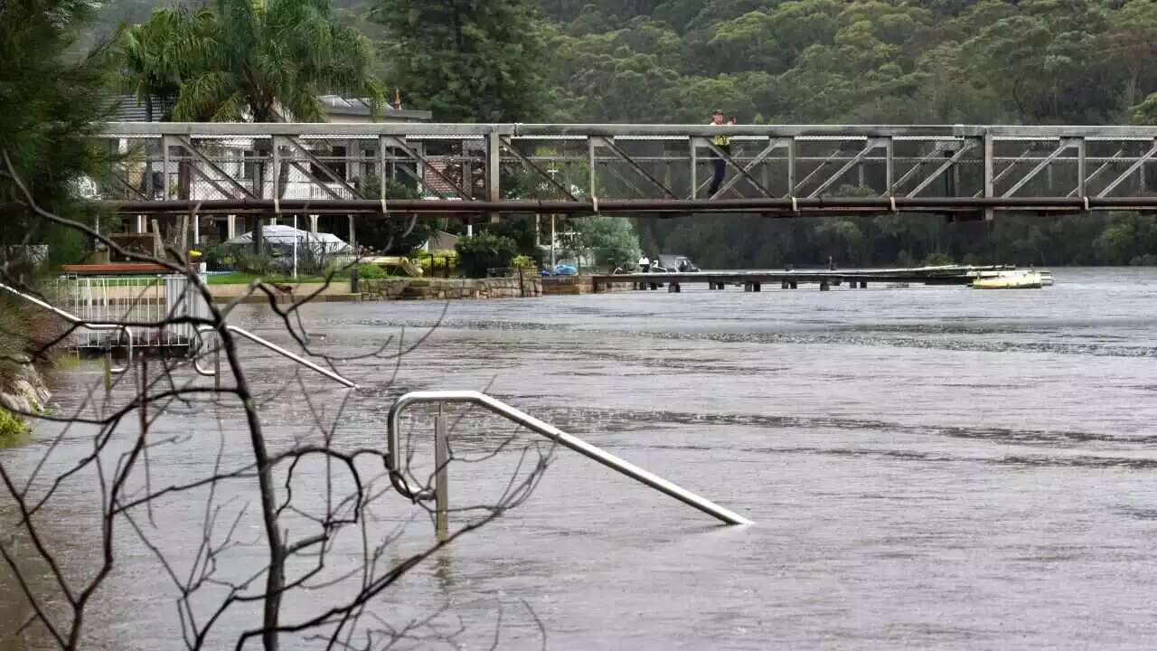 More evacuations orders issued as schools forced to close amid flooding in NSW