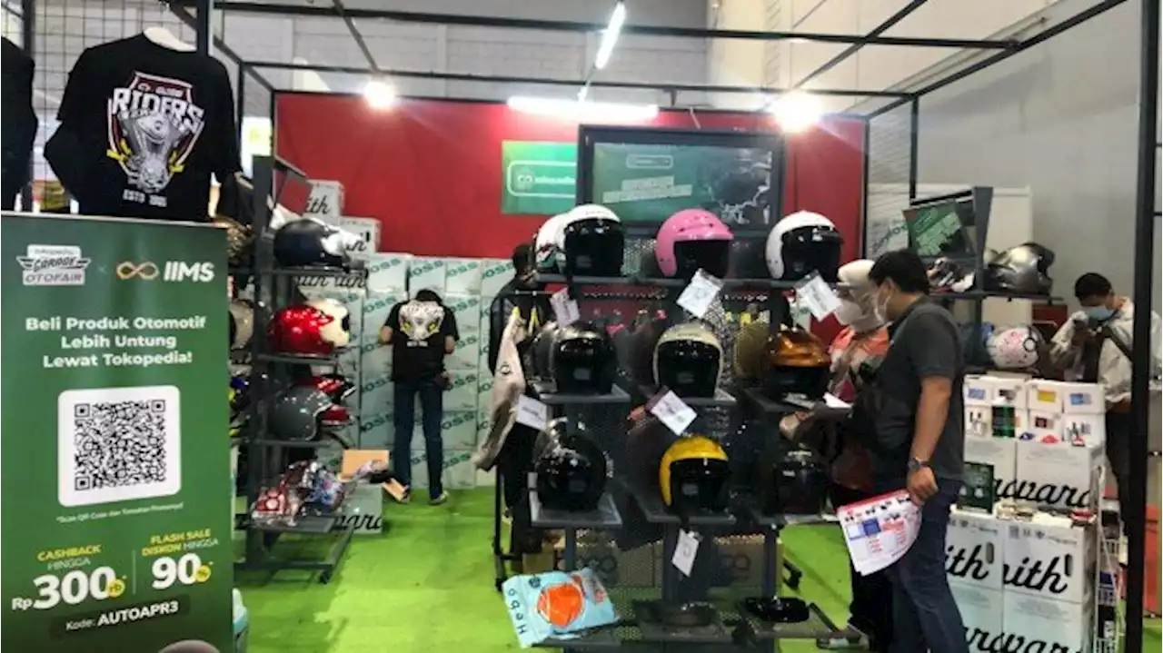 Ini Helm Motor Termahal di IIMS 2022, Ada yang Beli