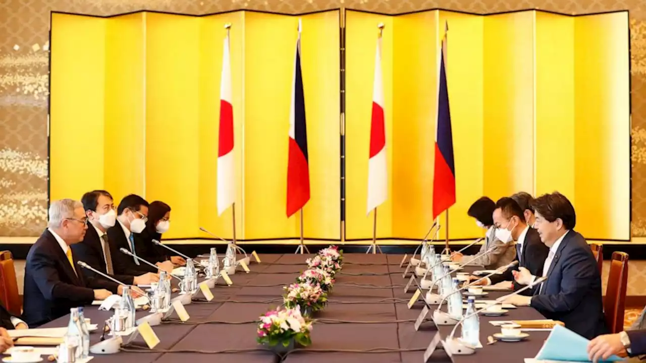 Japan, Philippines seek pact to further defense cooperation