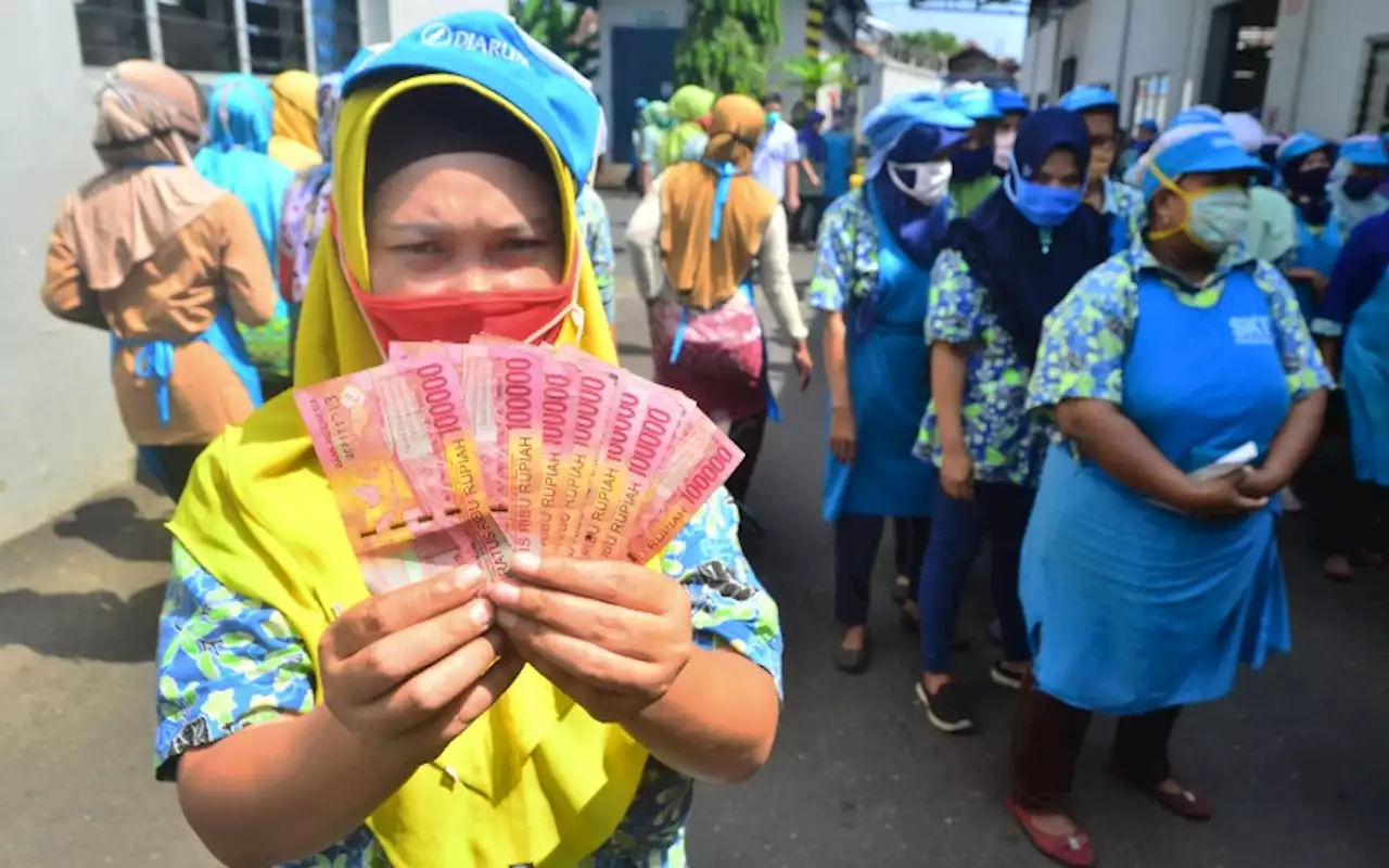 Kemenaker Buka Posko THR, Begini Cara Lapornya | Ekonomi - Bisnis.com