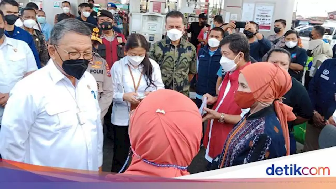 Menteri ESDM ke Sopir Truk di SPBU: Bilang Bos Jangan Pakai Biosolar