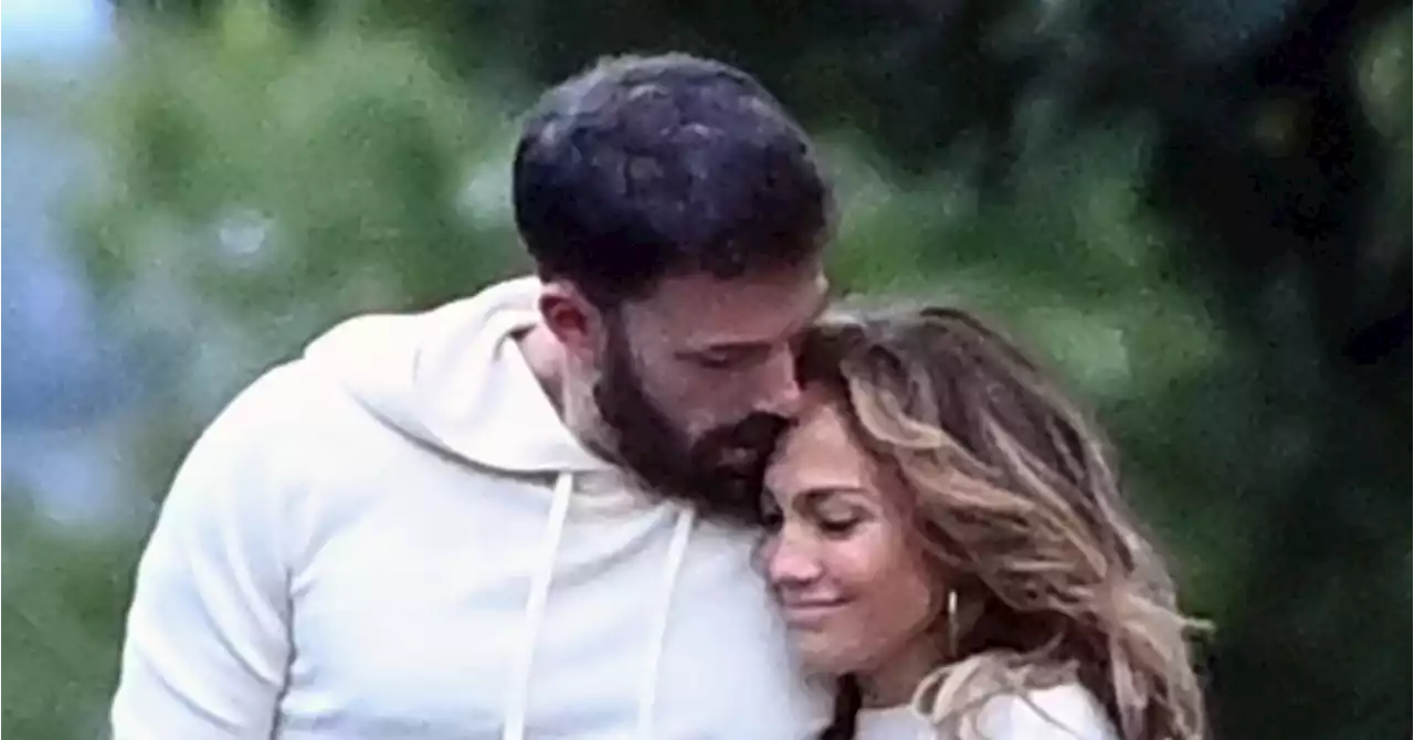 Jennifer Lopez and Ben Affleck Are Engaged Nearly One Year After Reuniting - E! Online