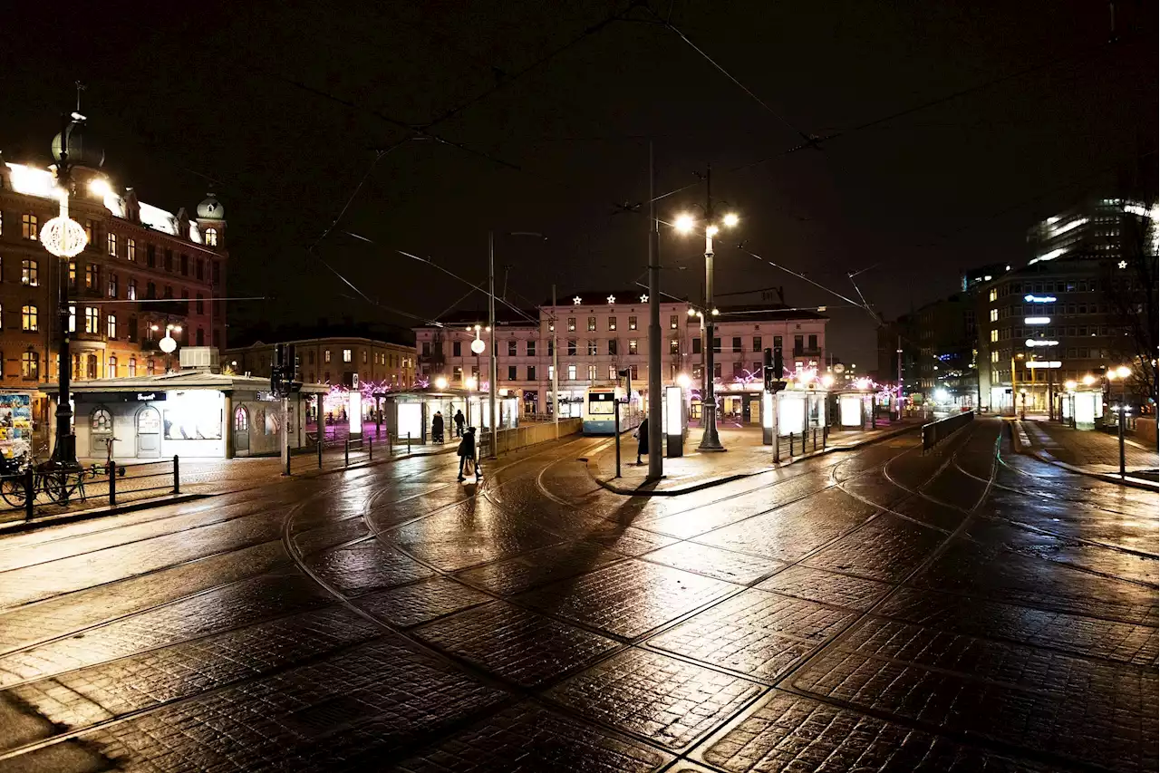 Misshandel och rånförsök vid Järntorget