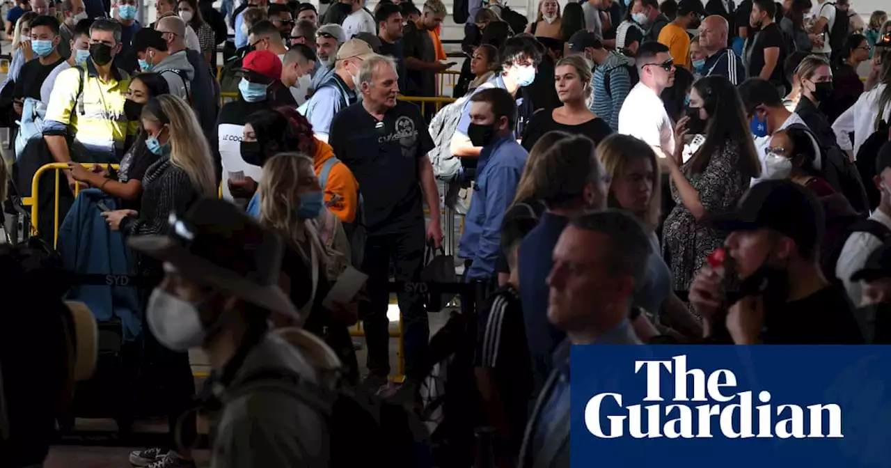 Sydney airport warns delays could last weeks on third day of travel chaos