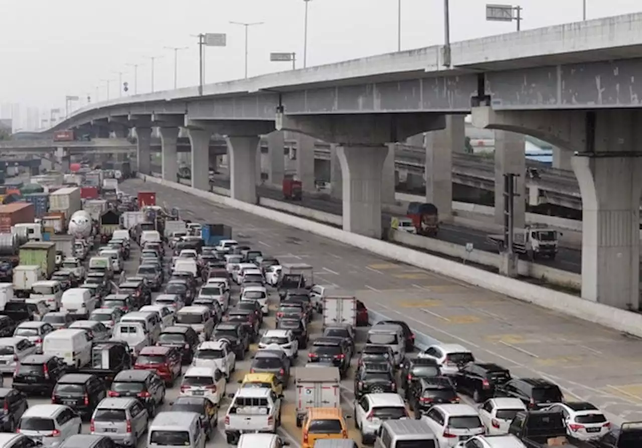 Puncak Mudik, Pemerintah Siapkan Skema 1 Arah di Tol