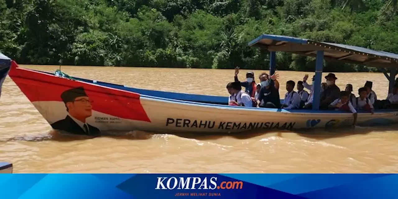 Gubernur Jabar Sediakan Perahu Kemanusiaan, Akses Siswa SDN Ciloma untuk Bersekolah Lebih Mudah