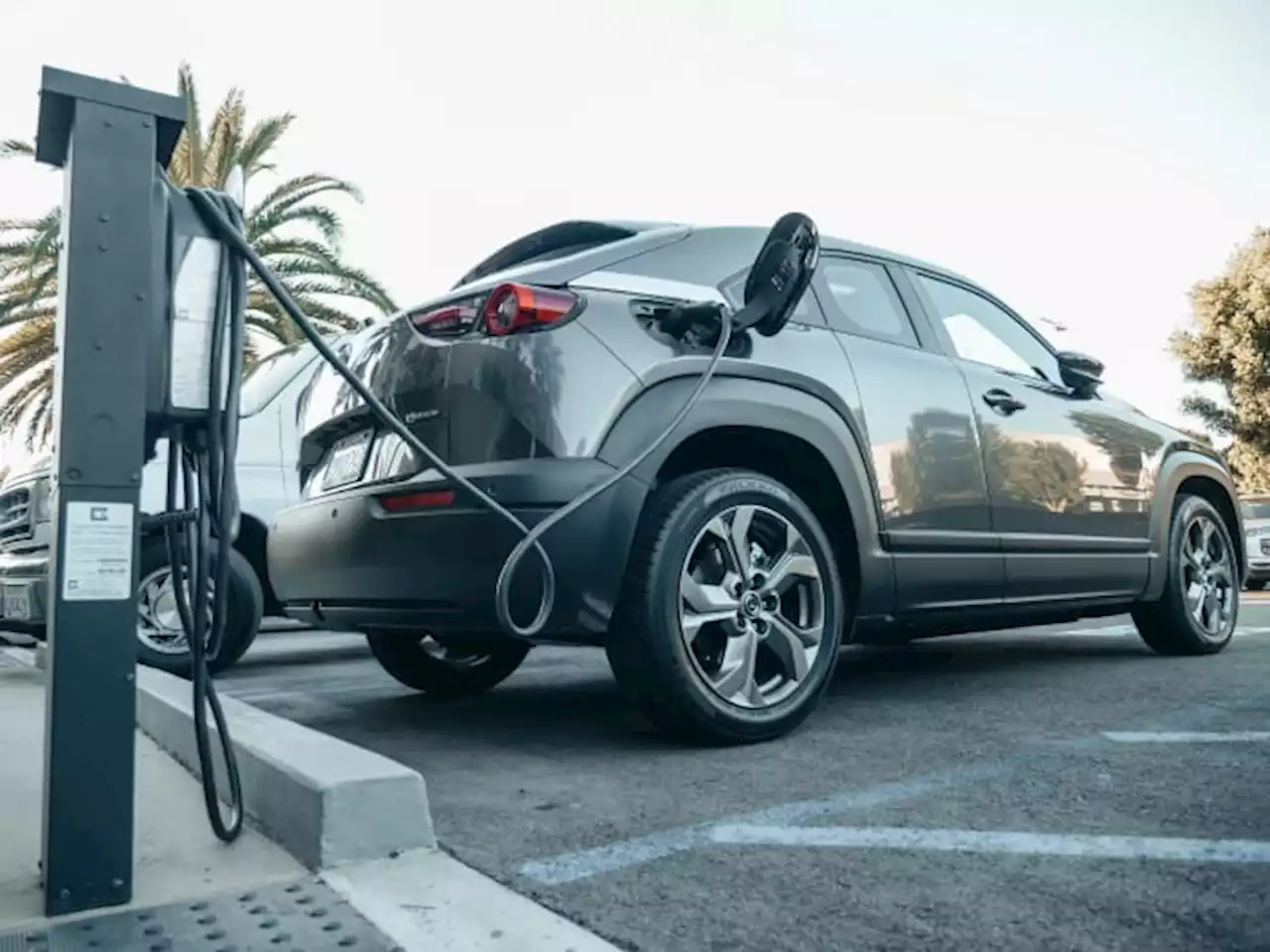 Road tripping: A few important things to know if you’re considering an electric vehicle