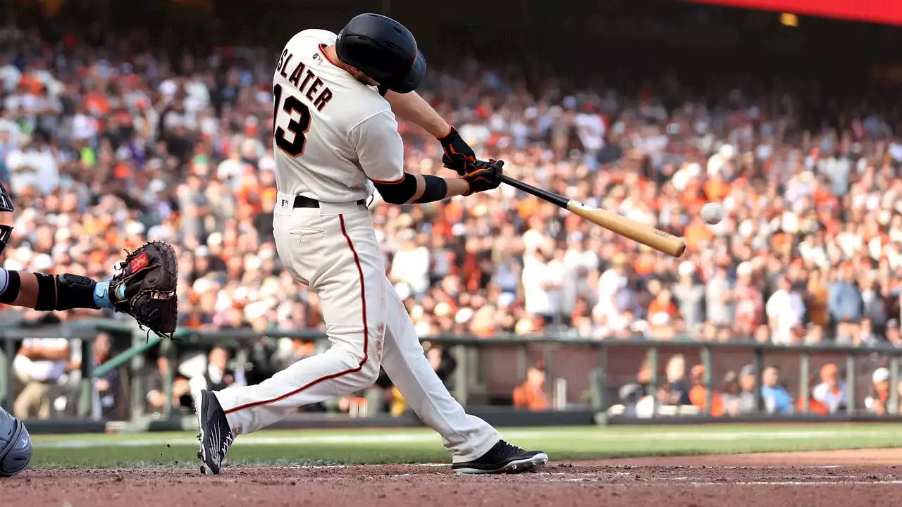 Austin Slater’s double in 10th lifts Giants past Marlins 6-5