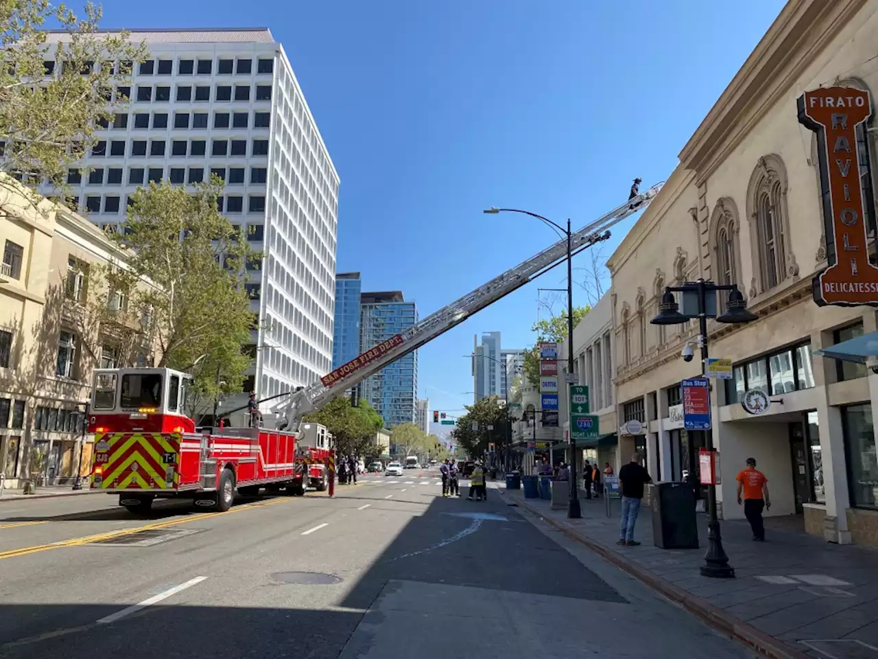 Two-alarm blaze breaks out at restaurant in downtown San Jose