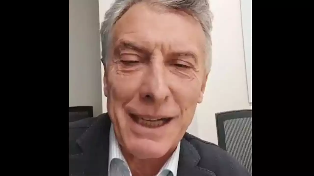 Macri no puede hablar 10 segundos sin equivocarse: 'quiero desearles un abrazo muy grande'