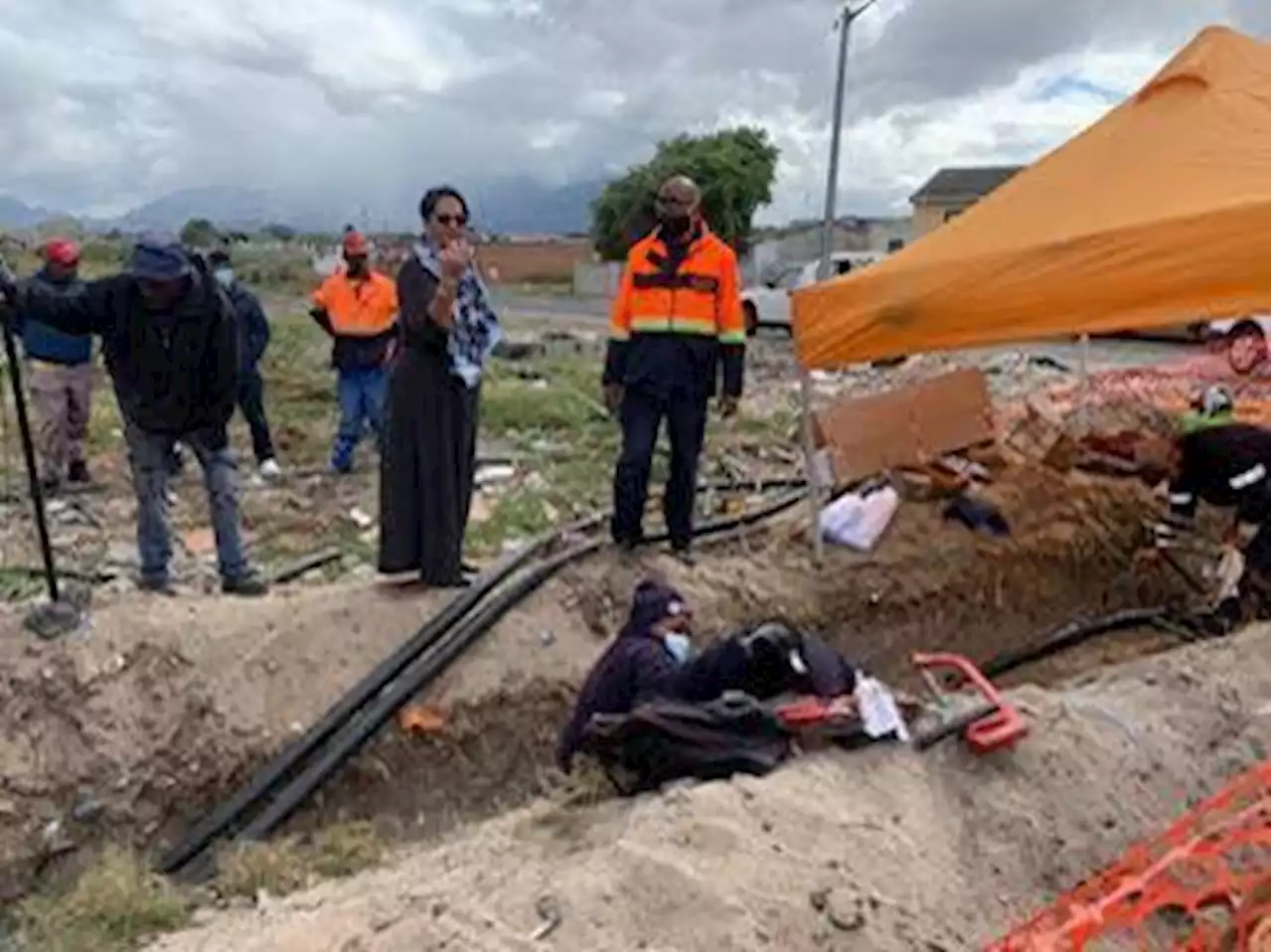 5 technicians among 6 seriously injured while fixing vandalised substation in Cape Town | News24