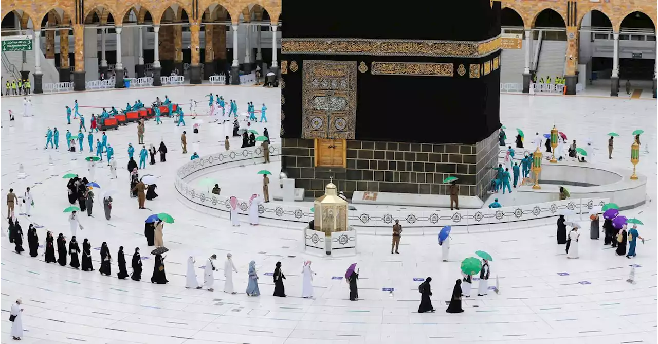 Saudi Arabia expands Haj to 1 mln pilgrims, easing COVID curbs