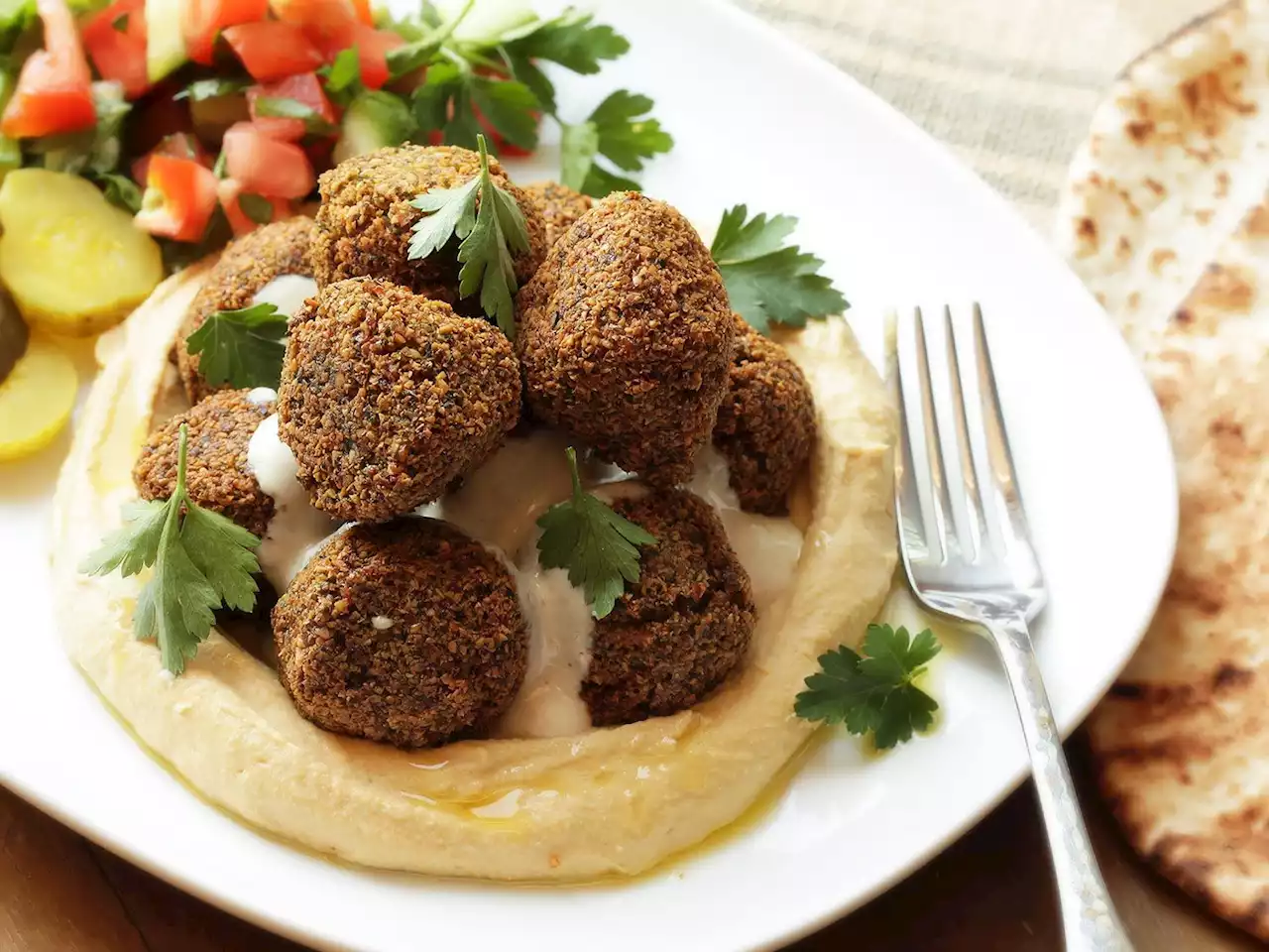 The Secrets to the Best Easy Homemade Falafel