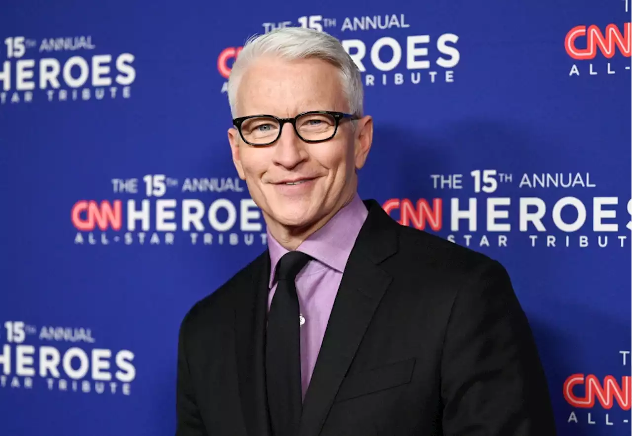 Anderson Cooper Says This Little Ritual Is Helping Sons Wyatt & Sebastian Bond