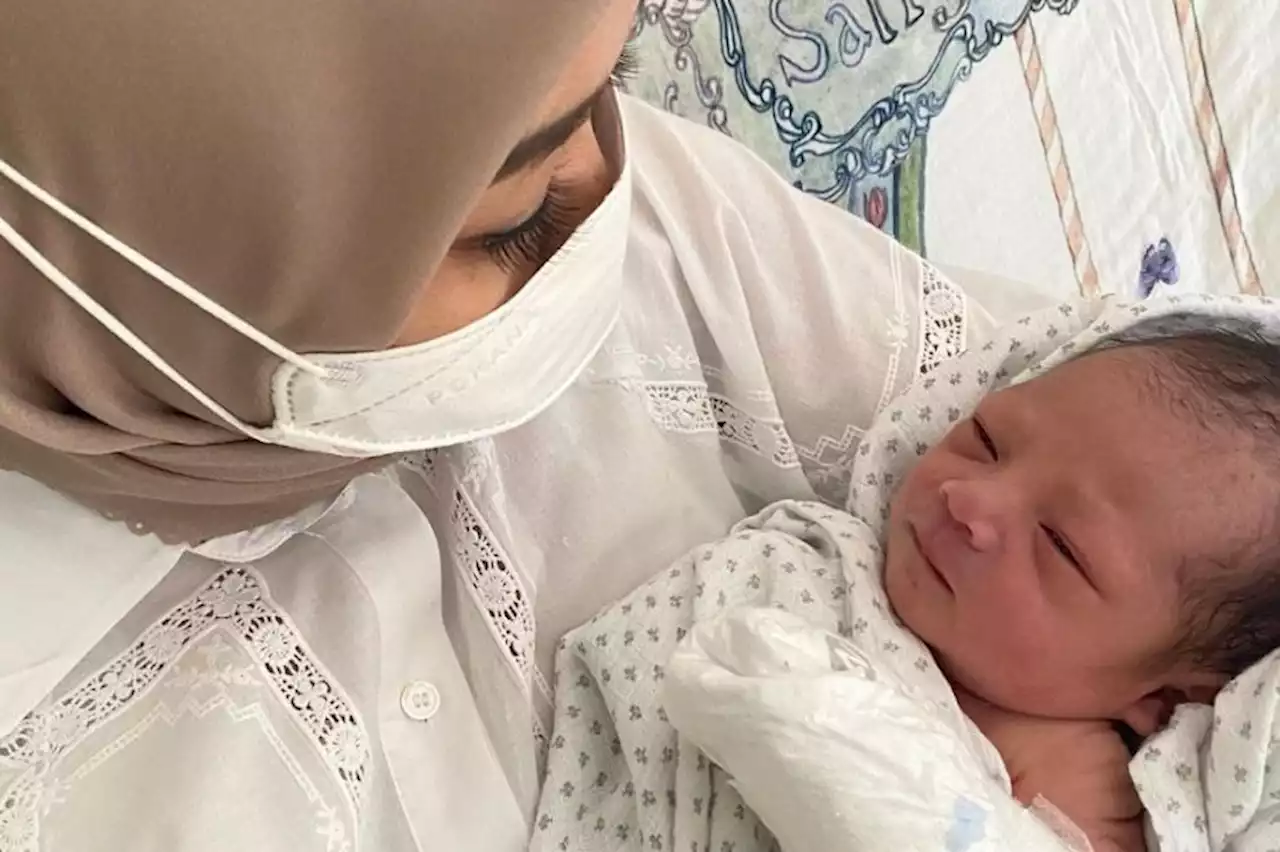 Issa Xander Djokosoetono, Nama Anak Nikita Willy dan Indra Priawan