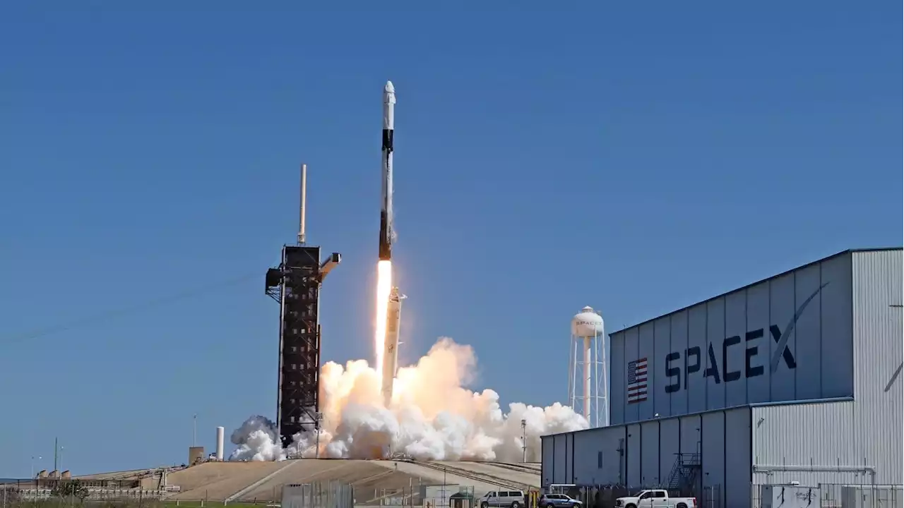 SpaceX Launches First All-Private Space Tourist Flight to the Space Station