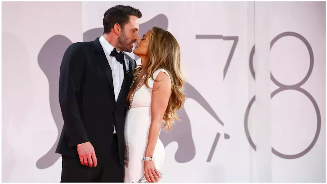 Jennifer Lopez and Ben Affleck Are Engaged — Again