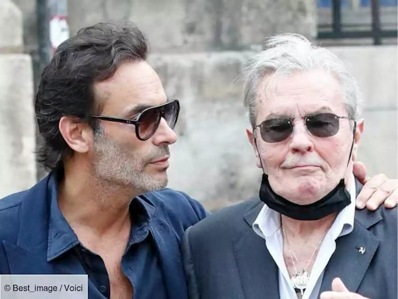 Alain Delon : son fils Anthony Delon donne des nouvelles de son état de santé - Voici