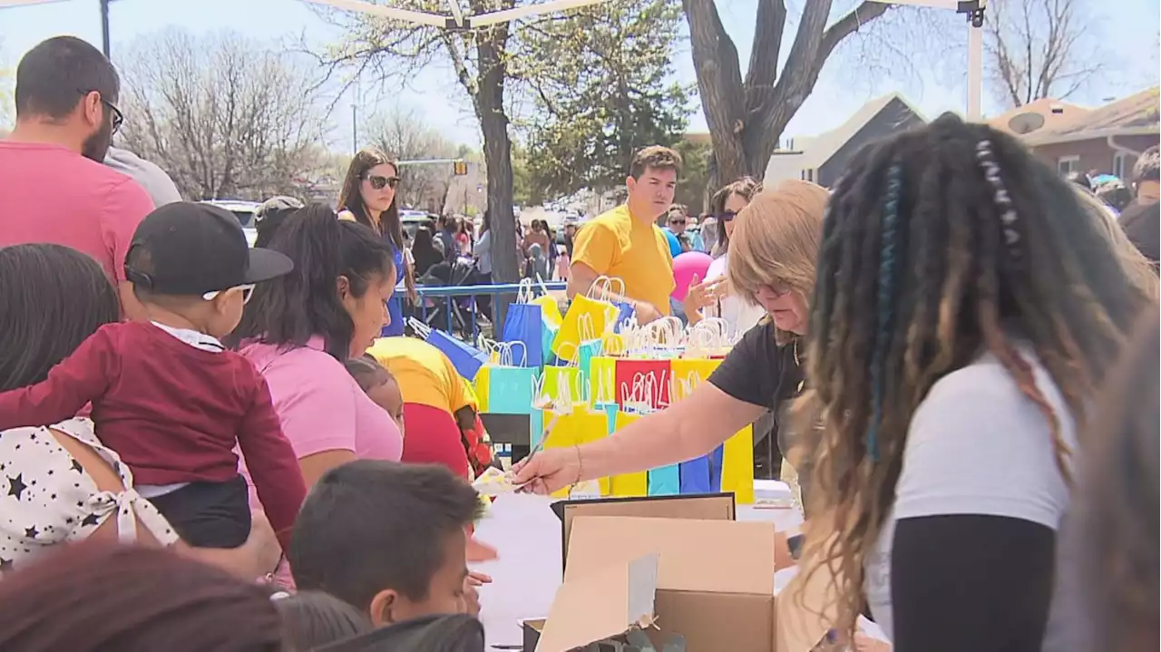 Aurora Police Celebrate Día Del Niño With Community