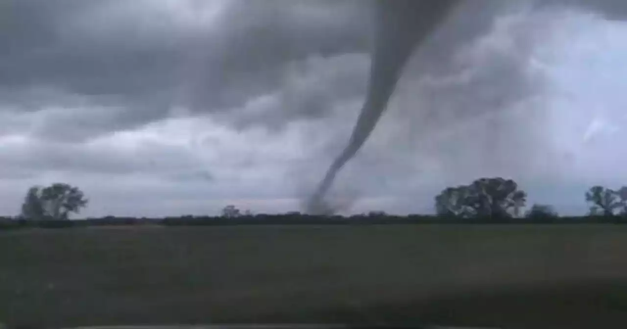 Storms and tornado rip through Kansas