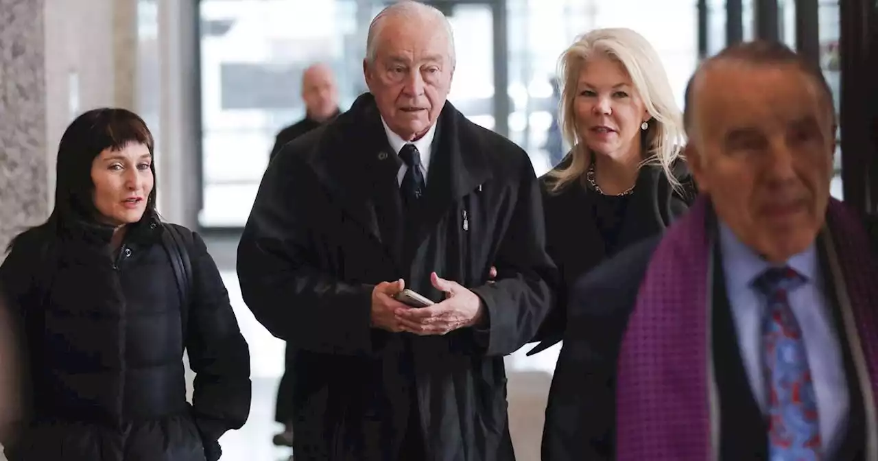 Former Ald. Edward Vrdolyak out of federal prison after five months