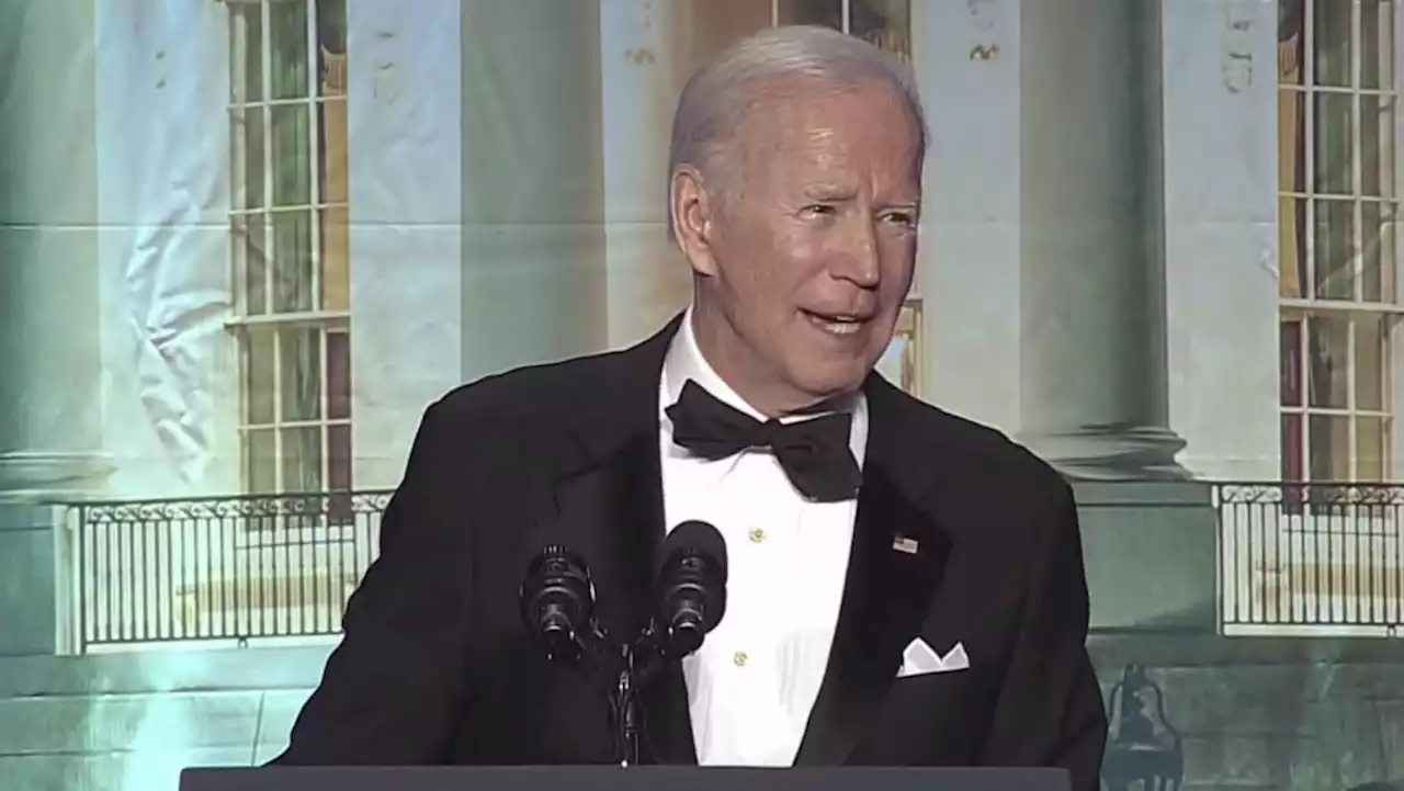 Joe Biden Rips Fox News Hypocrisy, Mocks Low Polls, Praises Trevor Noah & Shows WHCD He Gets “Let’s Go, Brandon!”