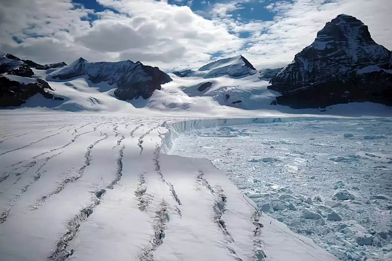 Meltwater Rivers Could Endanger Antarctic Ice Shelves