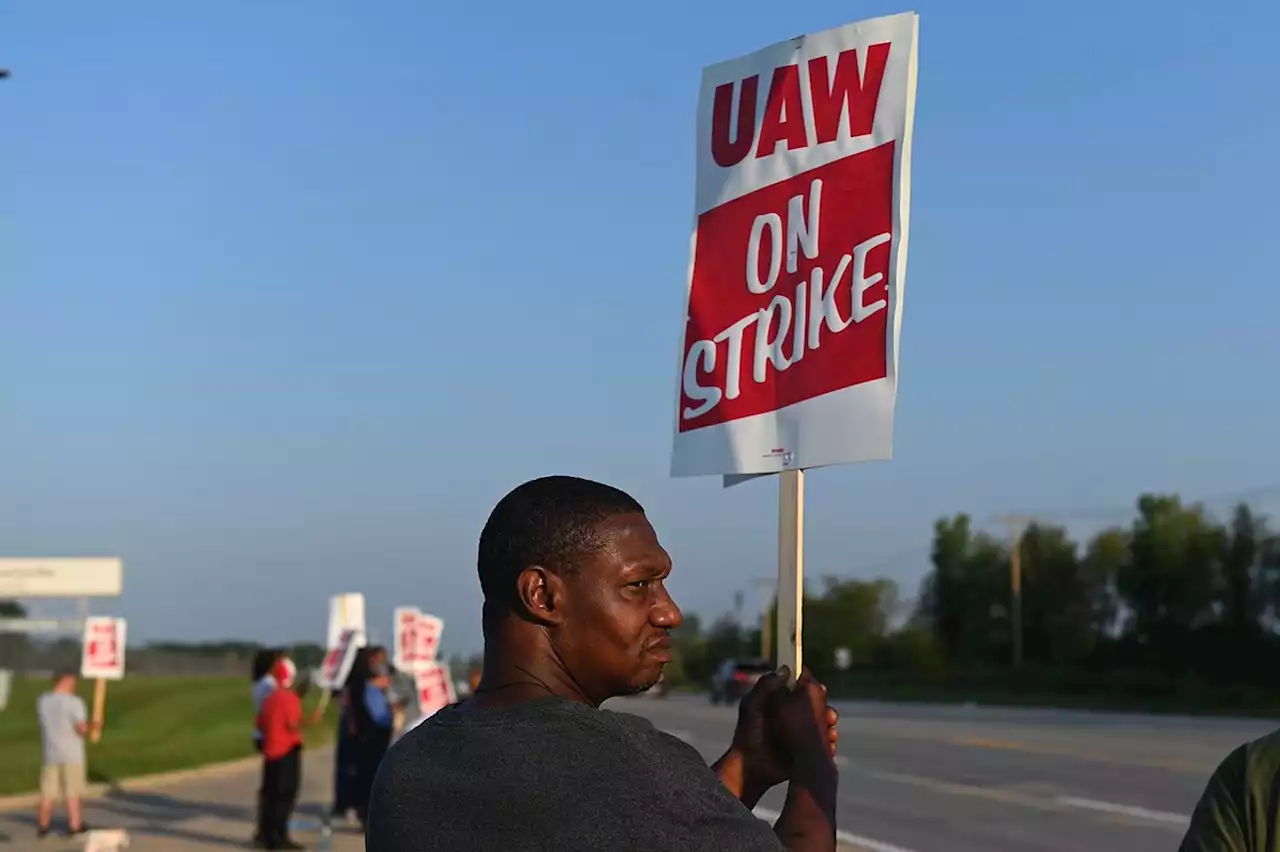 Hitting the Books: Dodge, Detroit and the Revolutionary Union Movement of 1968 | Engadget