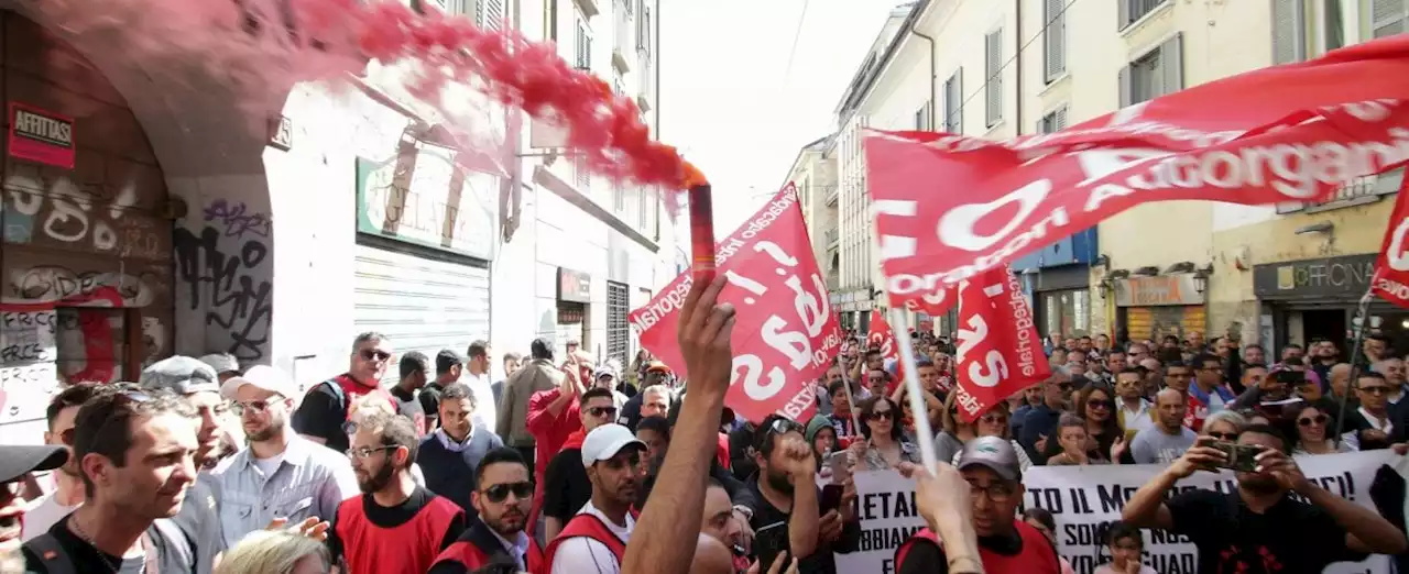 È la festa dei lavoratori, quelli che producono la ricchezza da cui essi stessi sono esclusi (di J. Cristallo)