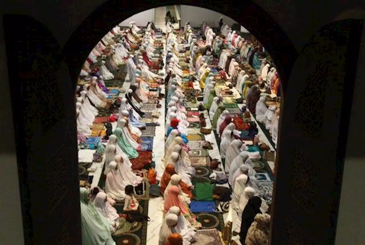 Ini Syarat Salat Idul Fitri di Masjid Agung Al Akbar Surabaya