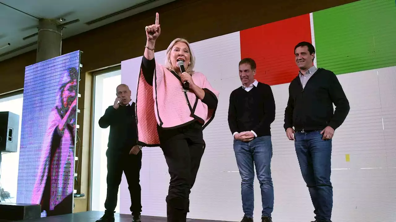 Elisa Carrió habla de sexo para explicar la interna de Juntos por el Cambio