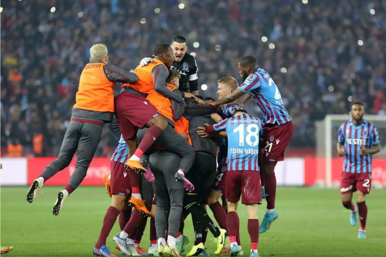 Trabzonspor Juara Liga Turki Setelah 38 Tahun |Republika Online