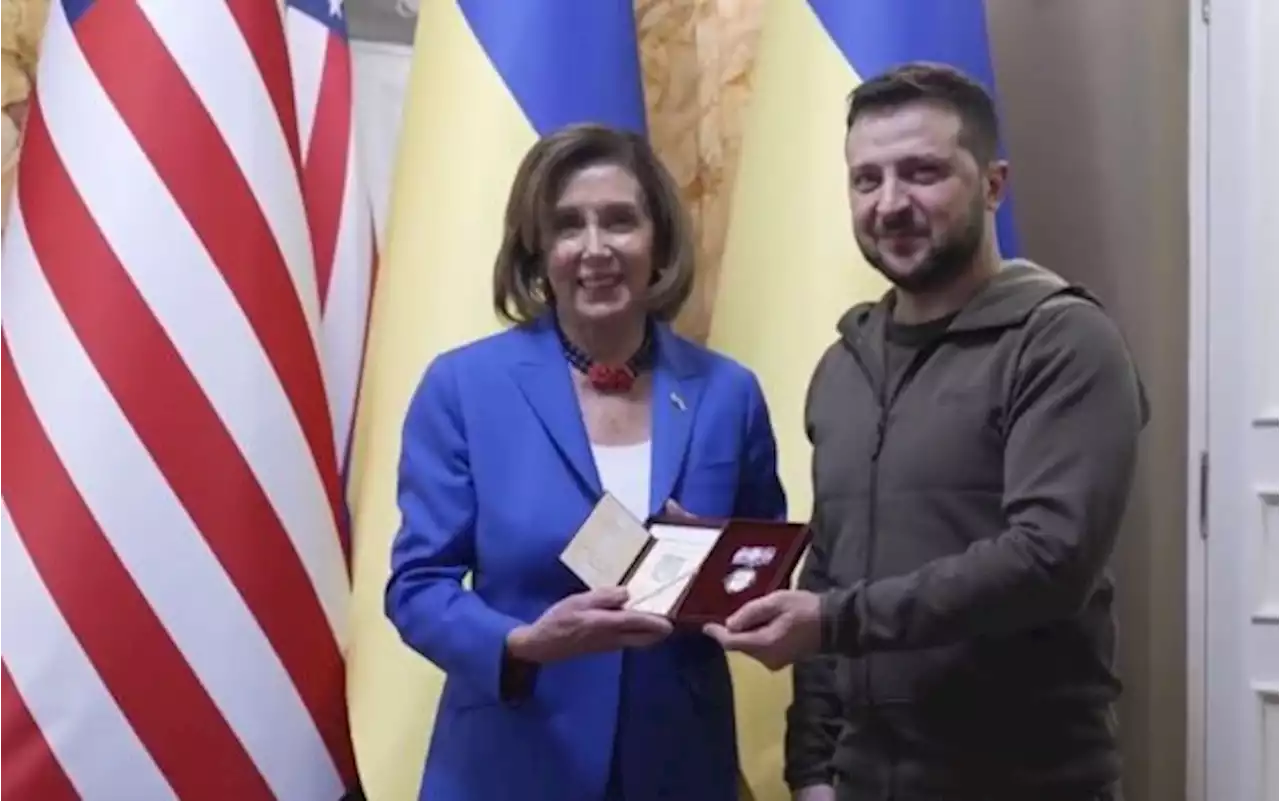 Ucraina, Nancy Pelosi a Kiev per incontrare Zelensky